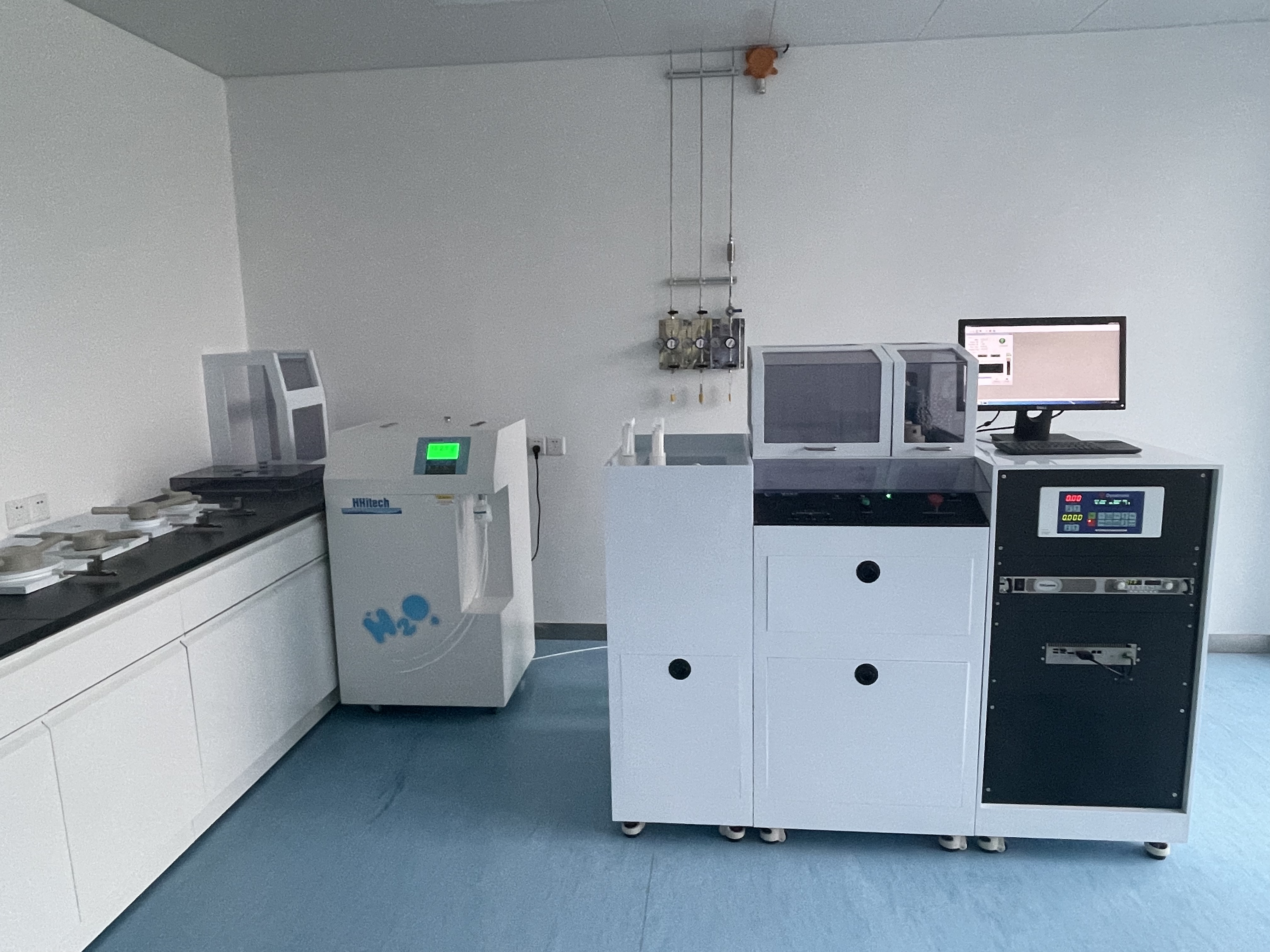 仪器简介微纳结构精密电镀系统(ep200-c)主要进行镍金属模具制造